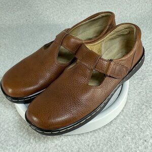 Softspots Shoes Womens 8.5 N Casual Leather Tan Loafer Low Heel Cushioned Sole